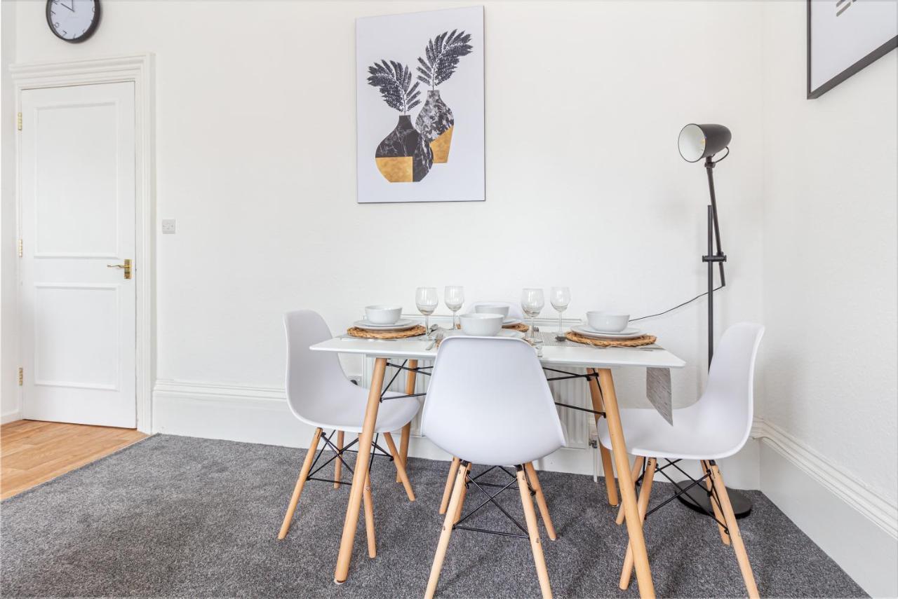 Host & Stay - Montpellier Villa Apartment Τσέλτενχαμ Εξωτερικό φωτογραφία
